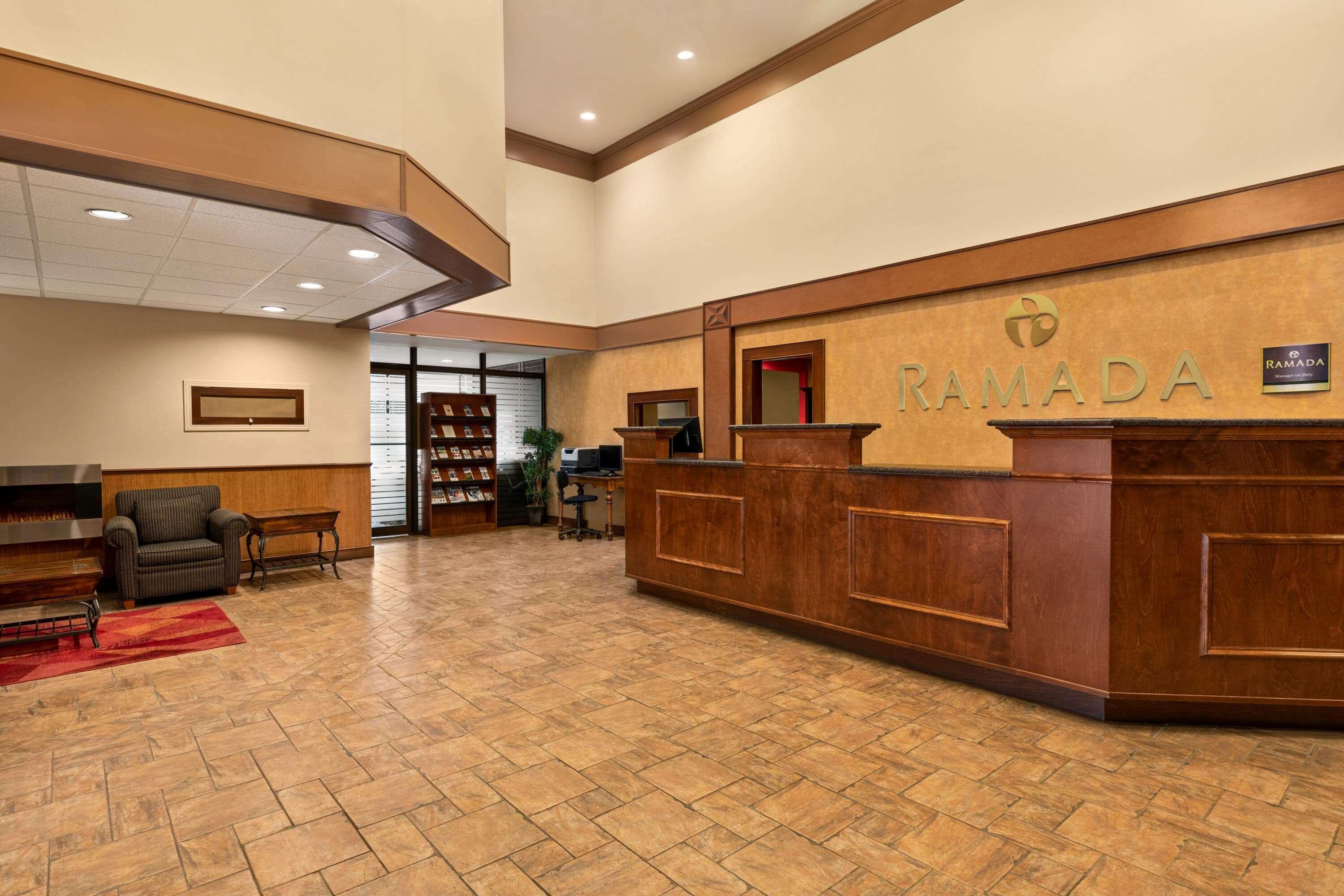 Ramada By Wyndham Fredericton Hotel Luaran gambar
