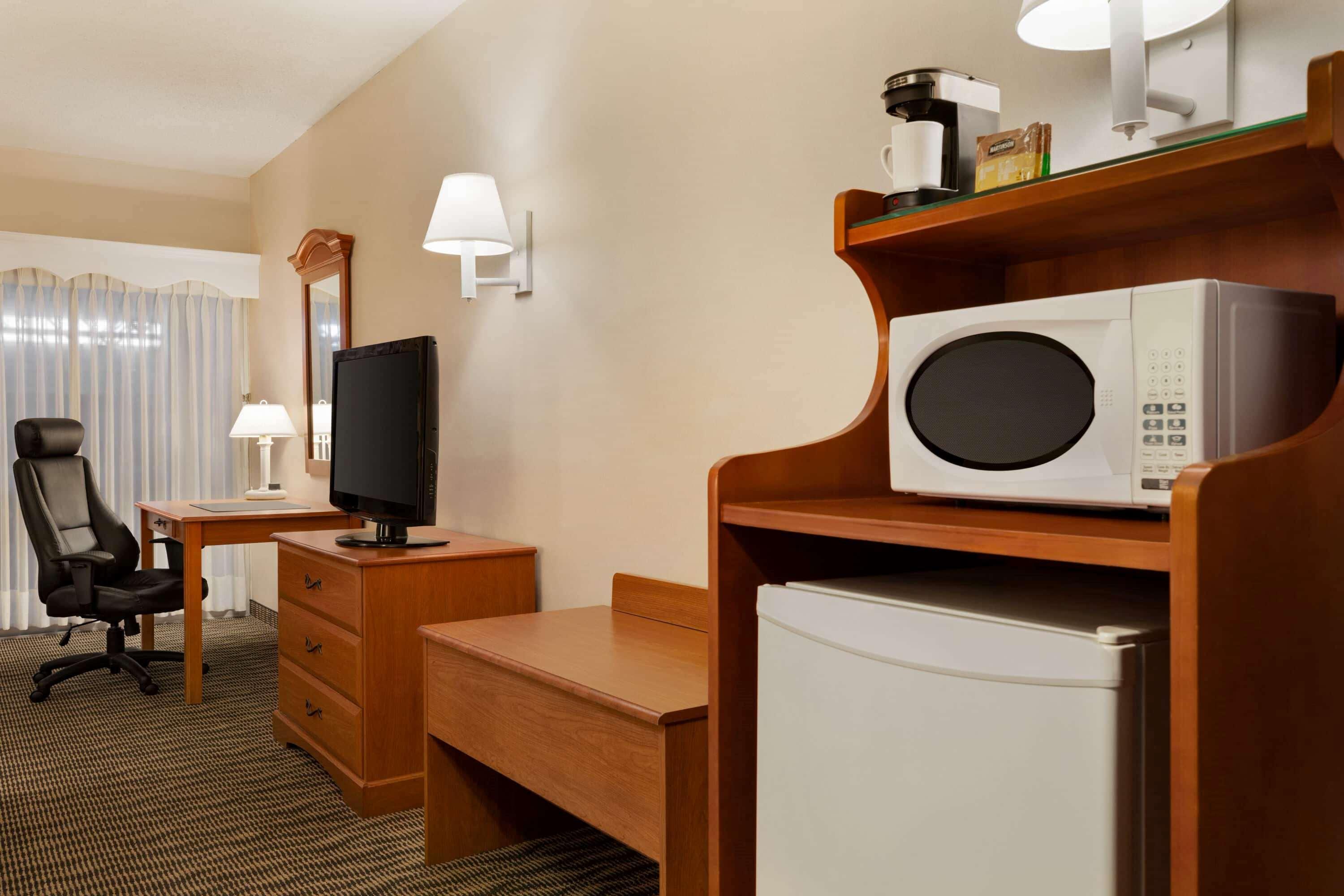 Ramada By Wyndham Fredericton Hotel Luaran gambar