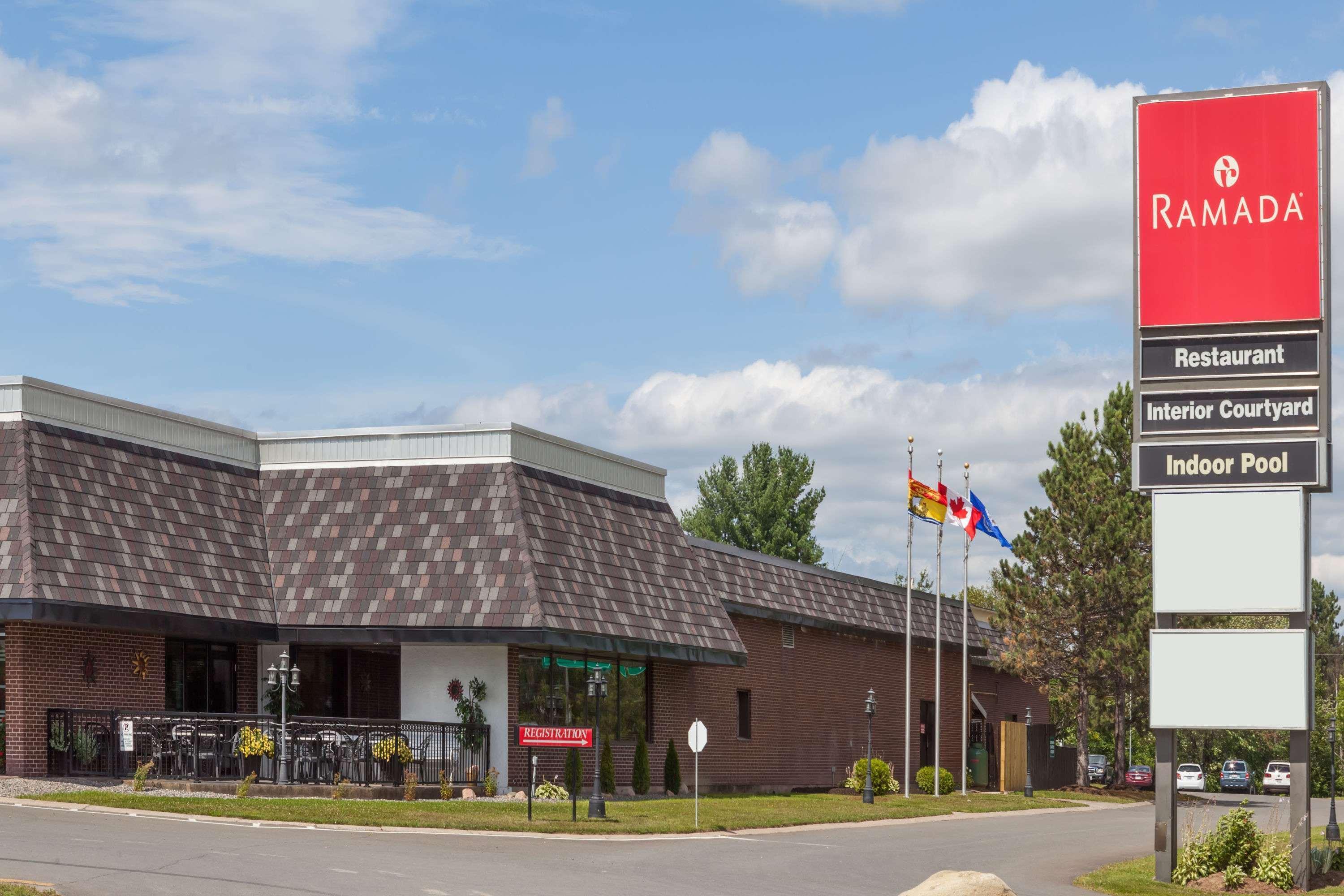 Ramada By Wyndham Fredericton Hotel Luaran gambar