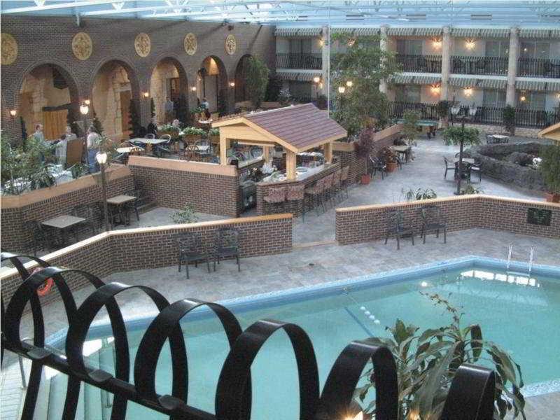 Ramada By Wyndham Fredericton Hotel Luaran gambar